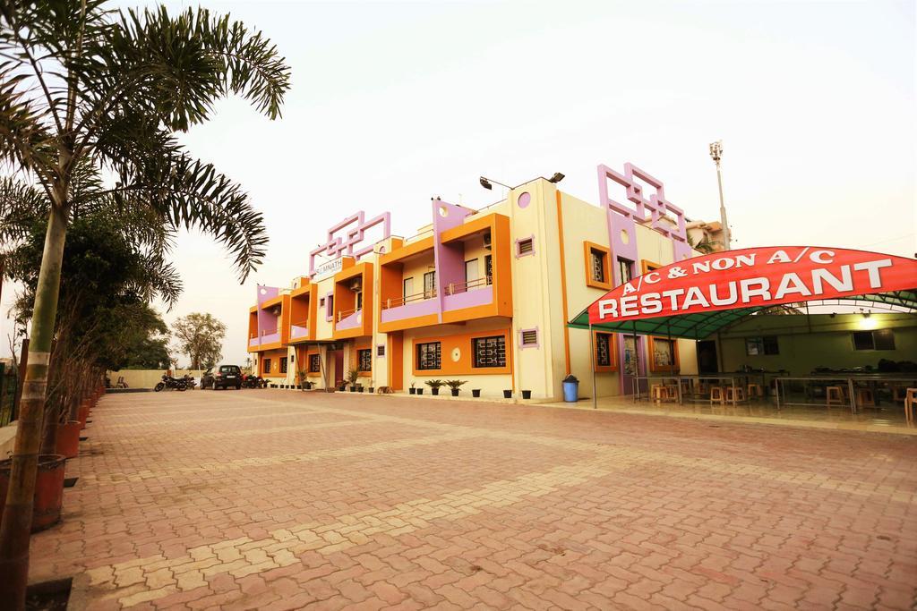 Hotel Somnath Sagar Екстер'єр фото